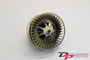 Gebruikte Blower Mercedes A (W168) 1.6 A-160 Prijs € 11,90 Margeregeling aangeboden door DP Auto-onderdelen & Demontage