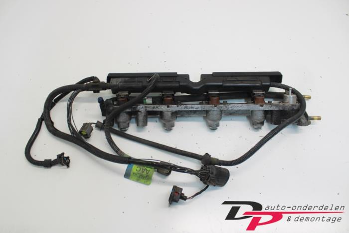 Gebruikte Galerij (Injectie) Mazda 121 (JA/JB) 1.25i 16V Prijs € 21,25 Margeregeling aangeboden door DP Auto-onderdelen & Demontage