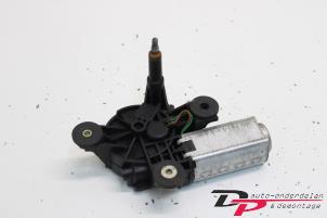 Gebruikte Motor Ruitenwisser achter Fiat Idea (350AX) 1.4 16V Prijs € 10,00 Margeregeling aangeboden door DP Auto-onderdelen & Demontage
