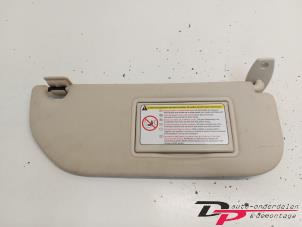 Gebruikte Zonneklep Citroen C4 Berline (LC) 1.6 16V Prijs € 7,65 Margeregeling aangeboden door DP Auto-onderdelen & Demontage