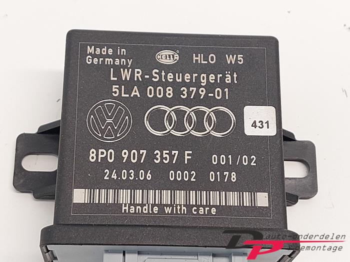 Computer Verlichting van een Audi Q7 (4LB) 3.0 TDI V6 24V 2006