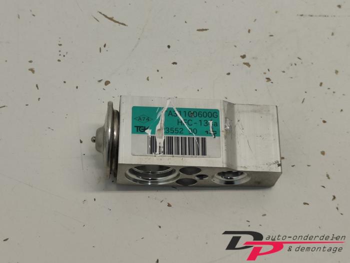 Gebruikte Airco expansieklep Opel Corsa D 1.2 ecoFLEX Prijs € 20,00 Margeregeling aangeboden door DP Auto-onderdelen & Demontage