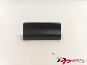 Gebruikte Diversen Volkswagen Touran (1T3) 1.4 16V TSI 140 Prijs € 8,00 Margeregeling aangeboden door DP Auto-onderdelen & Demontage