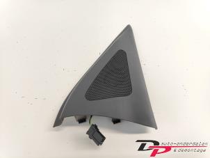 Gebruikte Luidspreker Hyundai Santa Fe II (CM) 2.7 V6 24V 4x2 Prijs € 8,00 Margeregeling aangeboden door DP Auto-onderdelen & Demontage