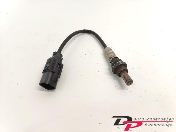 Lambda Sonde van een Hyundai Santa Fe II (CM) 2.7 V6 24V 4x2 2006