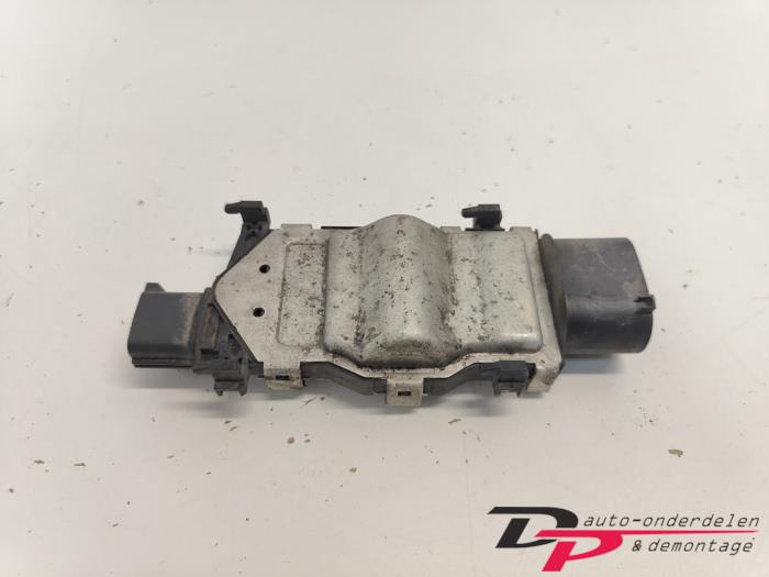 Gebruikte Computer Koeling Mercedes A (W176) 1.6 A-180 16V Prijs € 30,00 Margeregeling aangeboden door DP Auto-onderdelen & Demontage