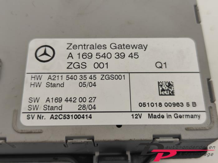 Gateway module van een Mercedes-Benz B (W245,242) 1.7 B-170 16V 2005