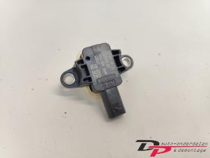 Gebruikte Airbag Sensor Volkswagen Up! (121) 1.0 12V 75 Prijs € 4,95 Margeregeling aangeboden door DP Auto-onderdelen & Demontage