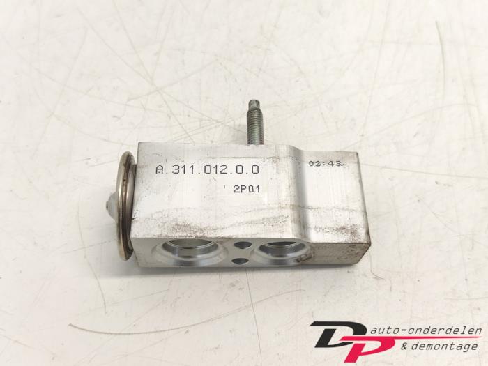 Gebruikte Expansieklep airco Fiat Punto III (199) 0.9 TwinAir Prijs € 10,00 Margeregeling aangeboden door DP Auto-onderdelen & Demontage