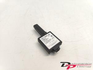 Gebruikte Antenne bandenspanning Landrover Freelander II 2.2 tD4 16V Prijs € 15,00 Margeregeling aangeboden door DP Auto-onderdelen & Demontage