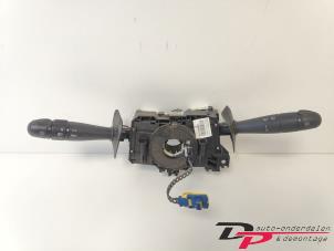 Gebruikte Combischakelaar Stuurkolom Dacia Logan MCV (KS) 1.5 dCi Prijs € 25,00 Margeregeling aangeboden door DP Auto-onderdelen & Demontage