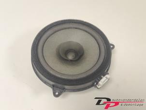 Gebruikte Speaker Mazda 2 (DE) 1.3 16V S-VT High Power Prijs € 9,00 Margeregeling aangeboden door DP Auto-onderdelen & Demontage