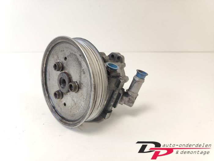 Gebruikte Servopomp Audi A6 (C6) 3.0 TDI V6 24V Quattro Prijs € 20,00 Margeregeling aangeboden door DP Auto-onderdelen & Demontage