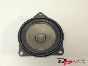 Gebruikte Speaker BMW 1 serie (F20) 114i 1.6 16V Prijs € 13,00 Margeregeling aangeboden door DP Auto-onderdelen & Demontage