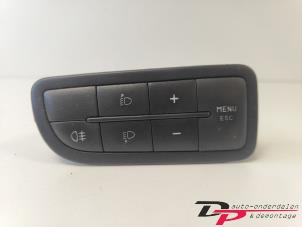 Gebruikte Schakelaar Koplamp Ihv Citroen Nemo (AA) 1.4 HDi 70 Prijs € 8,00 Margeregeling aangeboden door DP Auto-onderdelen & Demontage