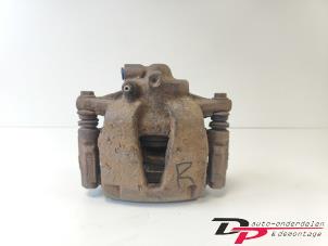 Gebruikte Remklauw (Tang) rechts-voor Citroen Nemo (AA) 1.4 HDi 70 Prijs € 9,80 Margeregeling aangeboden door DP Auto-onderdelen & Demontage