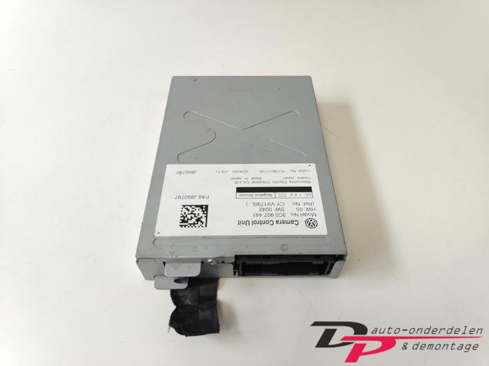 Gebruikte Camera module Volkswagen Passat Variant (3C5) 2.0 TDI 140 Prijs € 90,00 Margeregeling aangeboden door DP Auto-onderdelen & Demontage