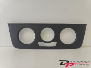 Gebruikte Dashboard deel Seat Ibiza IV (6J5) 1.2 TDI Ecomotive Prijs € 6,00 Margeregeling aangeboden door DP Auto-onderdelen & Demontage