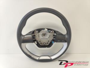 Gebruikte Stuurwiel Kia Picanto (TA) 1.0 12V LPG Prijs € 35,00 Margeregeling aangeboden door DP Auto-onderdelen & Demontage