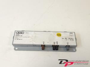 Gebruikte Antenne Versterker Seat Exeo ST (3R5) 2.0 TDI 16V Prijs € 15,00 Margeregeling aangeboden door DP Auto-onderdelen & Demontage