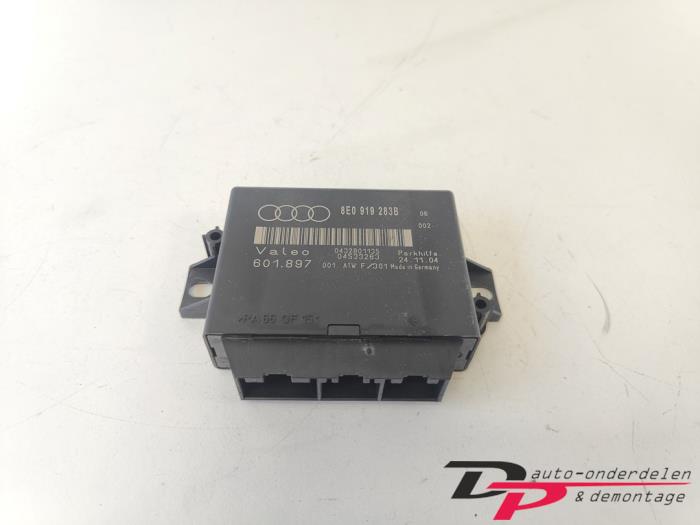 Gebruikte Module PDC Audi A4 Avant (B7) 1.8 T 20V Prijs € 25,00 Margeregeling aangeboden door DP Auto-onderdelen & Demontage