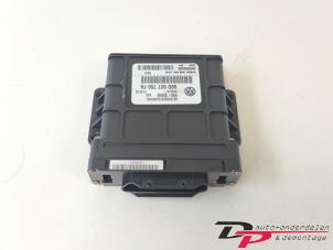 Gebruikte Computer Automatische Bak Audi Q7 (4LB) 3.0 TDI V6 24V Prijs € 48,00 Margeregeling aangeboden door DP Auto-onderdelen & Demontage