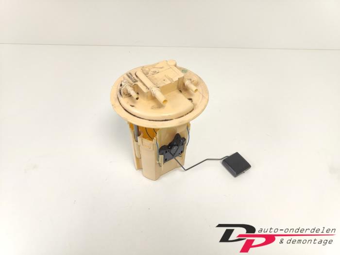 Gebruikte Tank element Pomp Peugeot Partner (GC/GF/GG/GJ/GK) 1.6 HDI 90 Prijs € 27,00 Margeregeling aangeboden door DP Auto-onderdelen & Demontage
