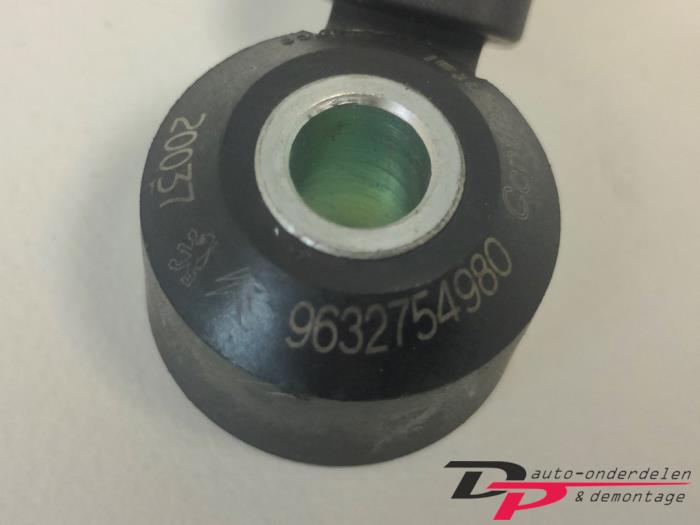 Pingelsensor van een Citroën C3 (SX/SW) 1.2 Vti 12V PureTech 2020