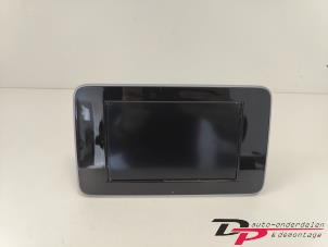 Gebruikte Display Interieur Mercedes C Estate (S205) C-220 CDI BlueTEC, C-220 d 2.2 16V Prijs € 49,95 Margeregeling aangeboden door DP Auto-onderdelen & Demontage