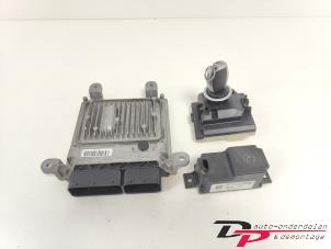 Gebruikte Kontaktslot + computer Mercedes C Estate (S205) C-220 CDI BlueTEC, C-220 d 2.2 16V Prijs € 180,00 Margeregeling aangeboden door DP Auto-onderdelen & Demontage