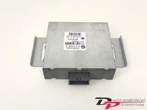Gebruikte DC/DC converter BMW 3 serie (E90) 316i 16V Prijs € 18,00 Margeregeling aangeboden door DP Auto-onderdelen & Demontage