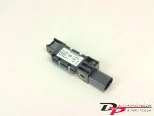 Gebruikte Airbag Sensor Volkswagen Phaeton (3D) 3.2 V6 30V Prijs € 9,00 Margeregeling aangeboden door DP Auto-onderdelen & Demontage