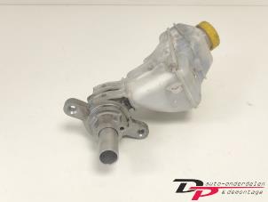 Gebruikte Hoofdremcilinder Opel Combo 1.3 CDTI 16V ecoFlex Prijs € 15,00 Margeregeling aangeboden door DP Auto-onderdelen & Demontage