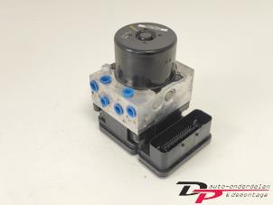 Gebruikte ABS Pomp Volvo V60 I (FW/GW) 2.0 T 16V Prijs € 40,00 Margeregeling aangeboden door DP Auto-onderdelen & Demontage