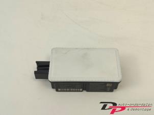 Gebruikte Module keyless vehicle Volvo V60 I (FW/GW) 2.0 T 16V Prijs € 19,00 Margeregeling aangeboden door DP Auto-onderdelen & Demontage