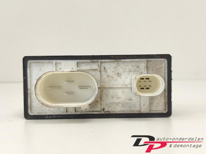 Koeling Module van een Skoda Fabia II (5J) 1.4i 16V 2007