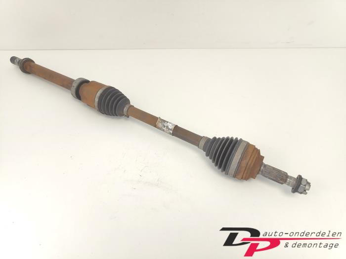 Gebruikte Aandrijfas rechts-voor Renault Clio IV Estate/Grandtour (7R) 0.9 Energy TCE 90 12V Prijs € 29,00 Margeregeling aangeboden door DP Auto-onderdelen & Demontage