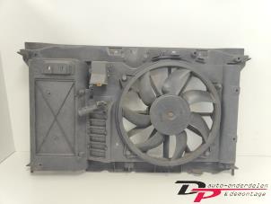 Gebruikte Frontpaneel Peugeot 5008 I (0A/0E) 1.6 VTI 16V Prijs € 35,00 Margeregeling aangeboden door DP Auto-onderdelen & Demontage