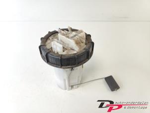 Gebruikte Tank element Pomp Ford Fiesta 6 (JA8) 1.0 EcoBoost 12V 100 Prijs € 32,00 Margeregeling aangeboden door DP Auto-onderdelen & Demontage