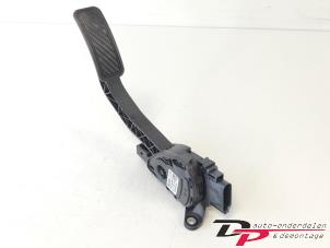 Gebruikte Gaspedaal Ford Fiesta 6 (JA8) 1.0 EcoBoost 12V 100 Prijs € 9,00 Margeregeling aangeboden door DP Auto-onderdelen & Demontage