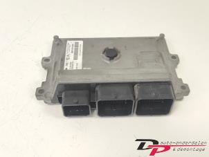 Kontaktslot + computer van een Peugeot 208 I (CA/CC/CK/CL) 1.2 Vti 12V PureTech 82 2012