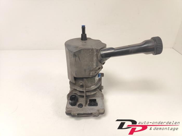 Gebruikte Pomp Servo Citroen C4 Grand Picasso (UA) 1.8 16V Prijs € 45,00 Margeregeling aangeboden door DP Auto-onderdelen & Demontage