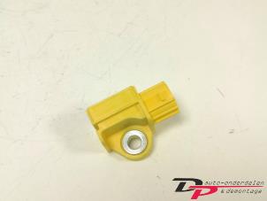 Gebruikte Sensor Airbag Kia Rio III (UB) 1.2 CVVT 16V Prijs € 10,00 Margeregeling aangeboden door DP Auto-onderdelen & Demontage