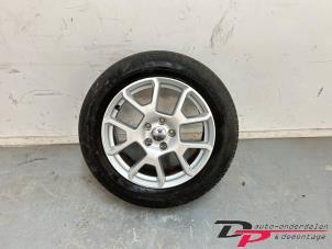 Gebruikte Velg + Band Jeep Renegade (BU) 1.0 GSE T3 12V Prijs € 160,00 Margeregeling aangeboden door DP Auto-onderdelen & Demontage