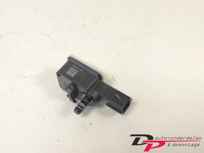 Airbag Sensor van een Opel Astra K 1.6 CDTI 110 16V 2018