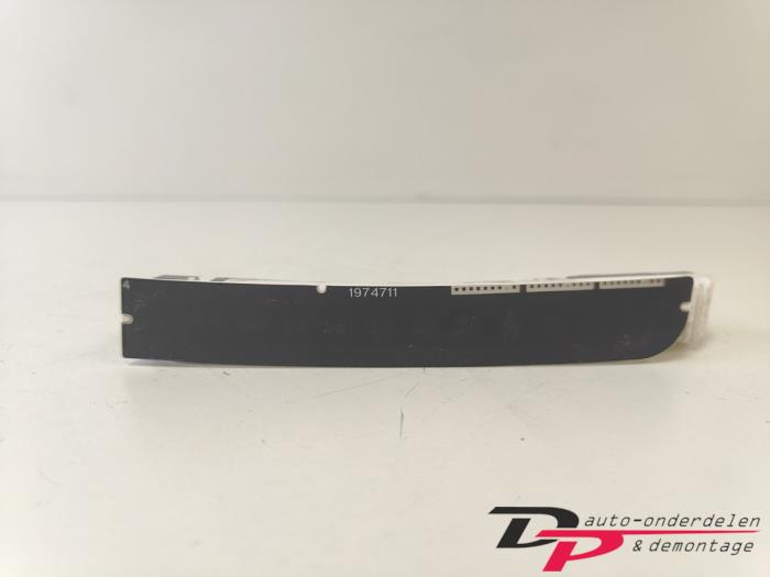 Gebruikte Display Interieur Citroen C4 Grand Picasso (UA) 1.6 HDiF 16V 110 Prijs € 8,00 Margeregeling aangeboden door DP Auto-onderdelen & Demontage