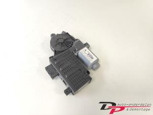 Gebruikte Motor electrisch raam Citroen C4 Grand Picasso (UA) 1.6 HDiF 16V 110 Prijs € 24,95 Margeregeling aangeboden door DP Auto-onderdelen & Demontage