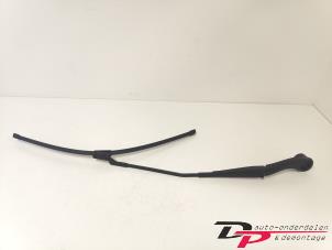 Gebruikte Ruitenwisserarm voor Ford Transit Custom 2.0 TDCi 16V Eco Blue 105 Prijs € 14,00 Margeregeling aangeboden door DP Auto-onderdelen & Demontage