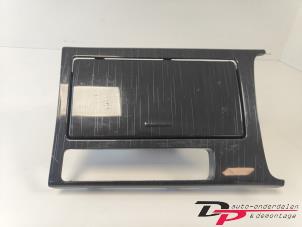 Gebruikte Bekerhouder Mazda 6 (GH12/GHA2) 1.8i 16V Prijs € 19,95 Margeregeling aangeboden door DP Auto-onderdelen & Demontage