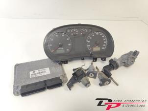 Gebruikte Contactslot + computer Volkswagen Polo IV (9N1/2/3) 1.2 Prijs € 75,00 Margeregeling aangeboden door DP Auto-onderdelen & Demontage